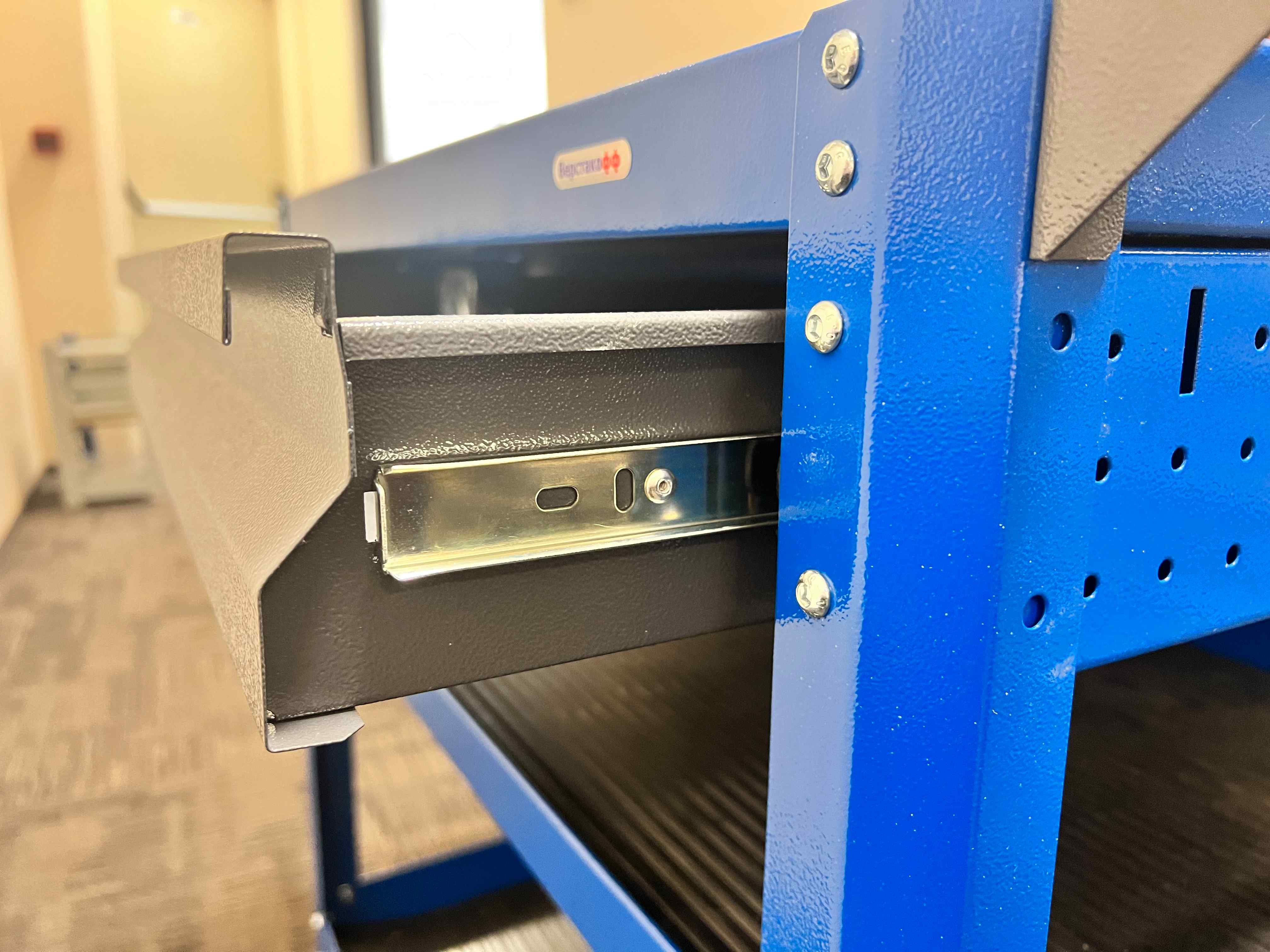 Тележка инструментальная PLC 9506.1-1К